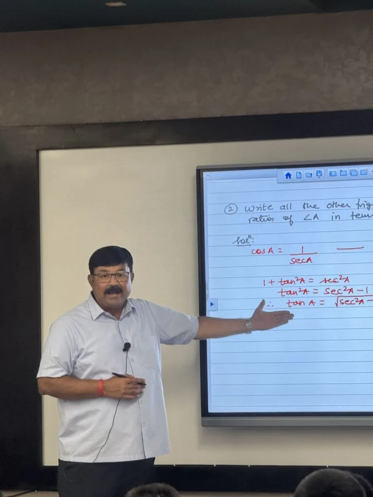 Bora Classes – Classroom