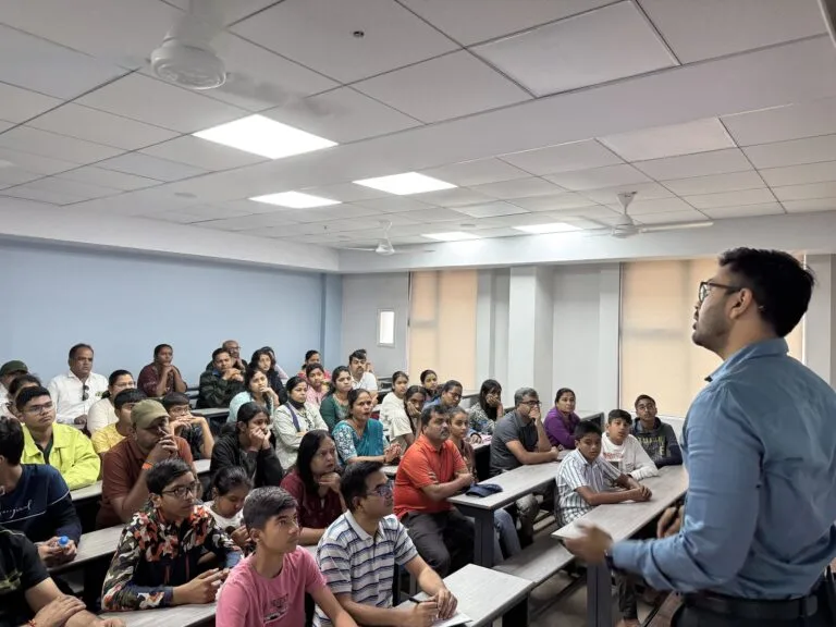 Bora Classes – Seminars